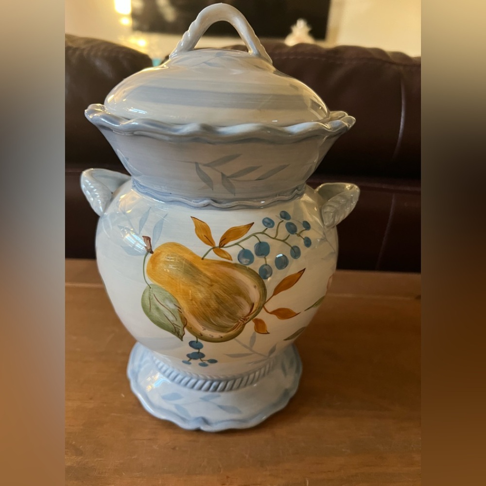 Capriware  Canister